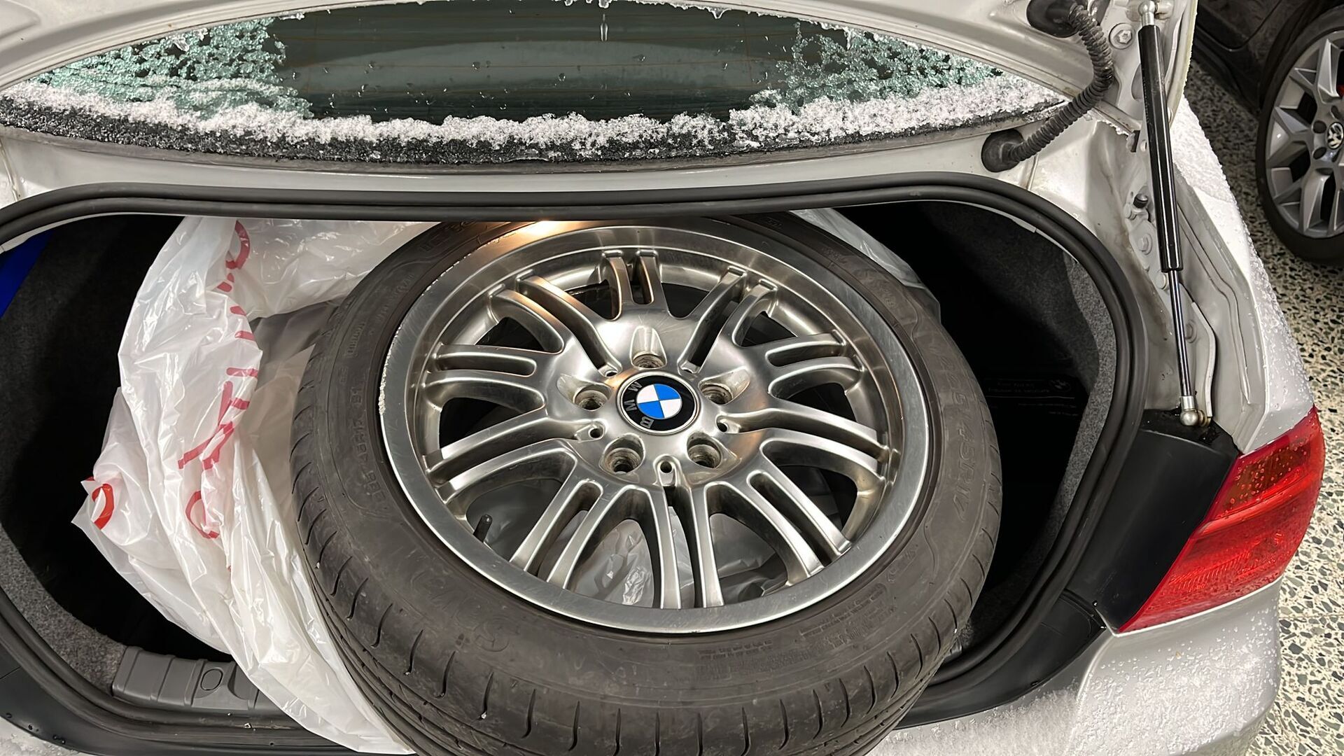 BMW 318 2006
