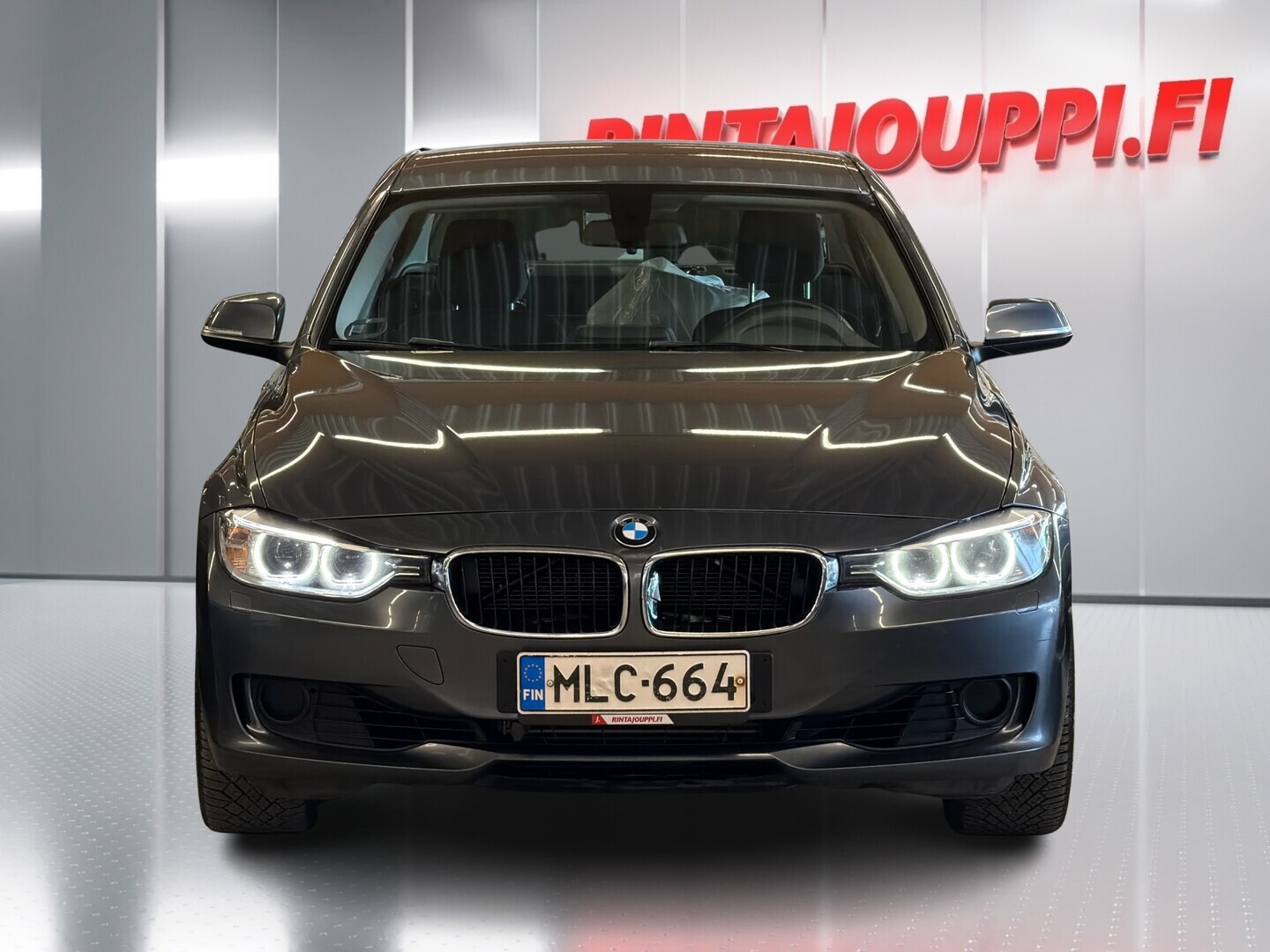 BMW 320 2013