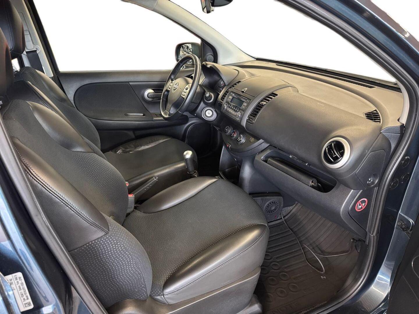 NISSAN Note 2013
