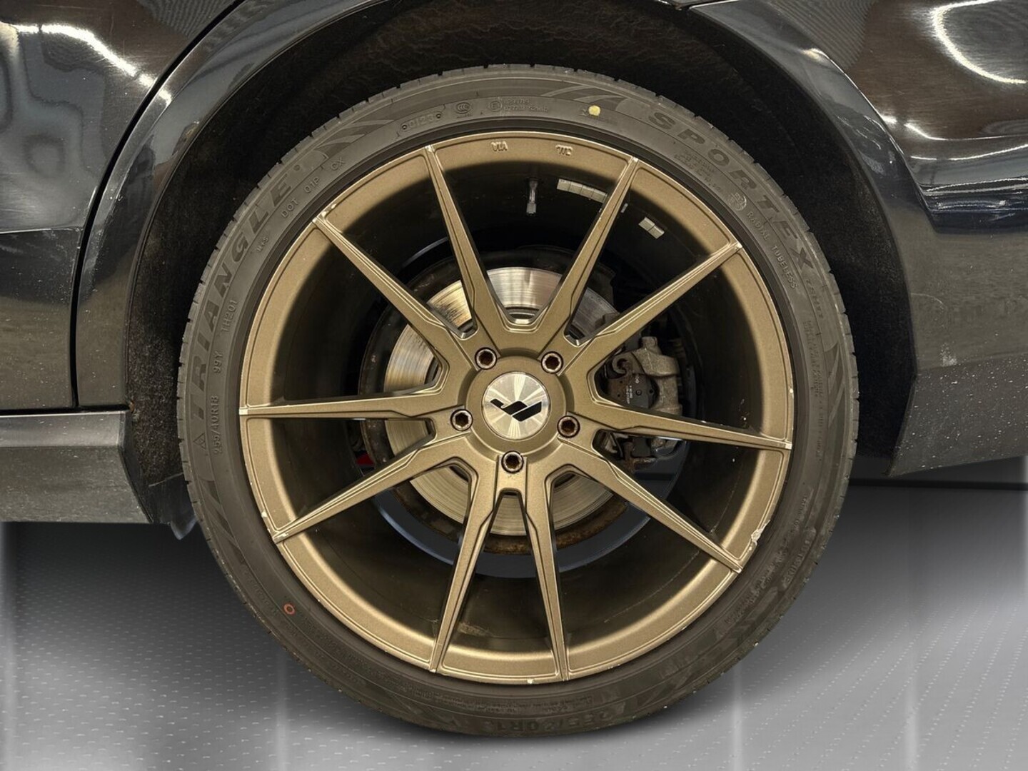 MERCEDES-BENZ E 2010
