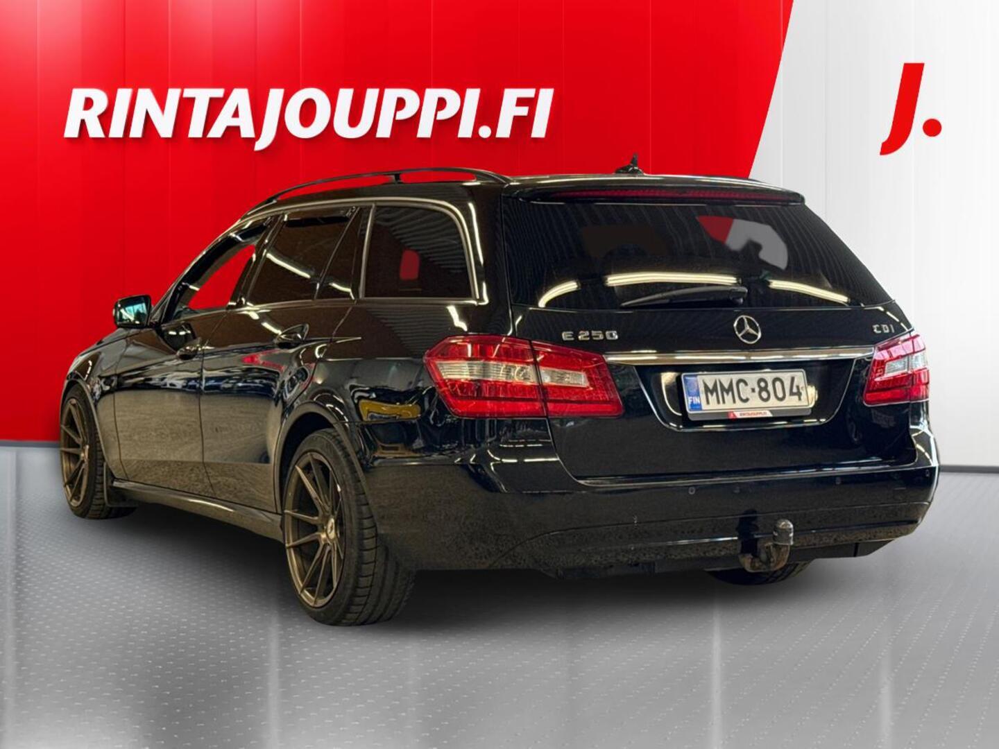 MERCEDES-BENZ E 2010
