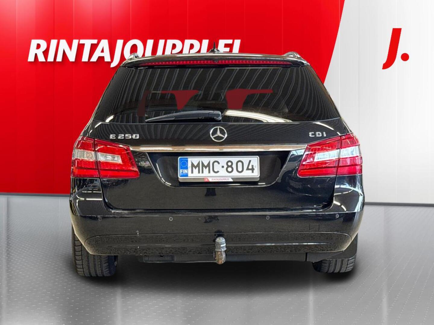 MERCEDES-BENZ E 2010