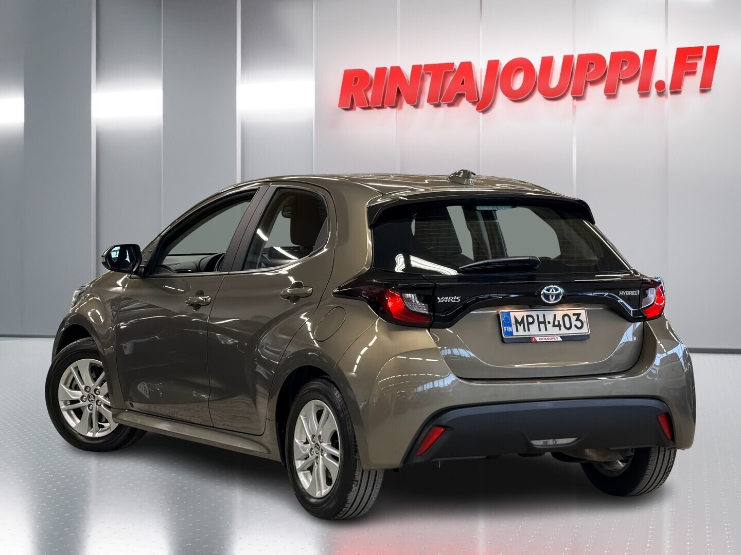 TOYOTA Yaris 2023