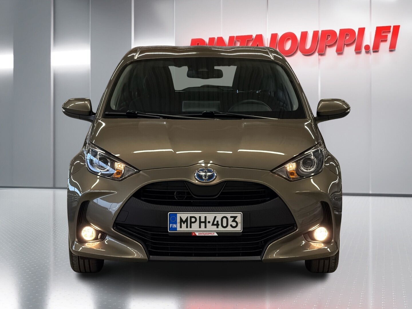 TOYOTA Yaris 2023