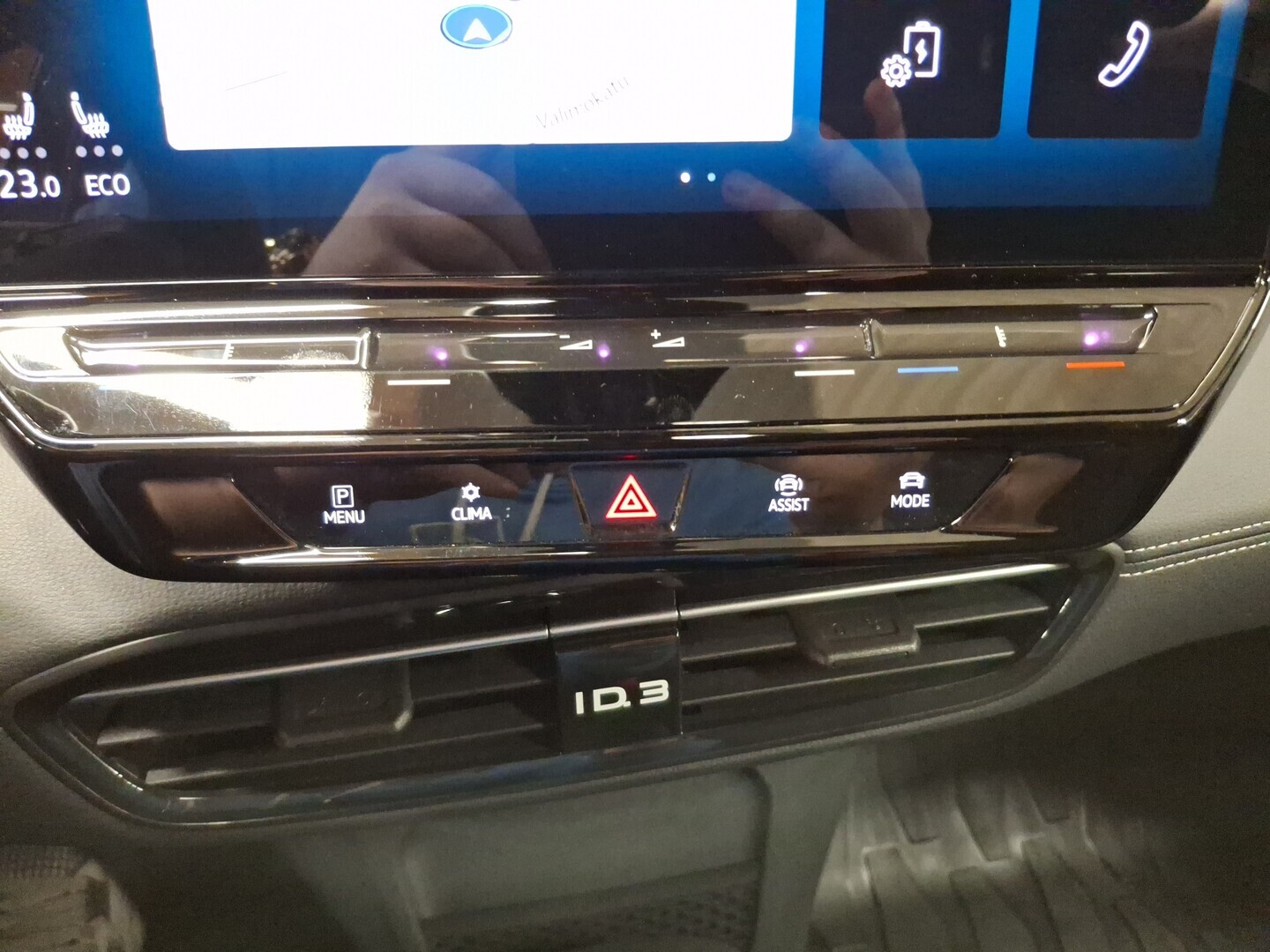 VOLKSWAGEN ID.3 2023