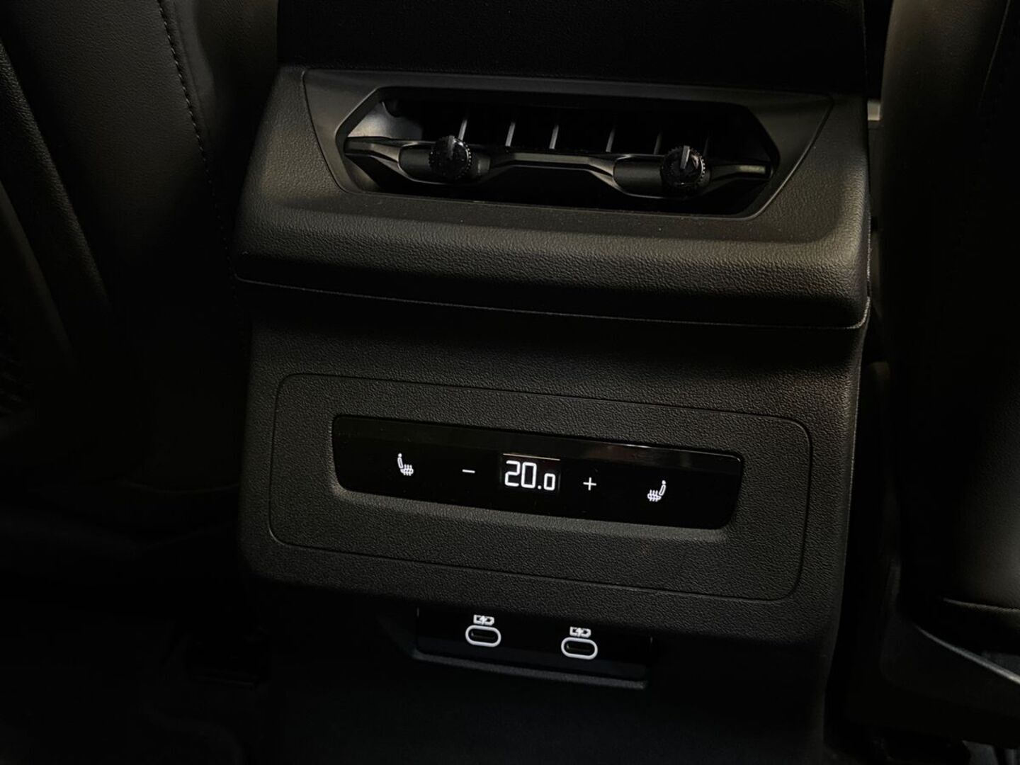 AUDI S6 e-tron 2025