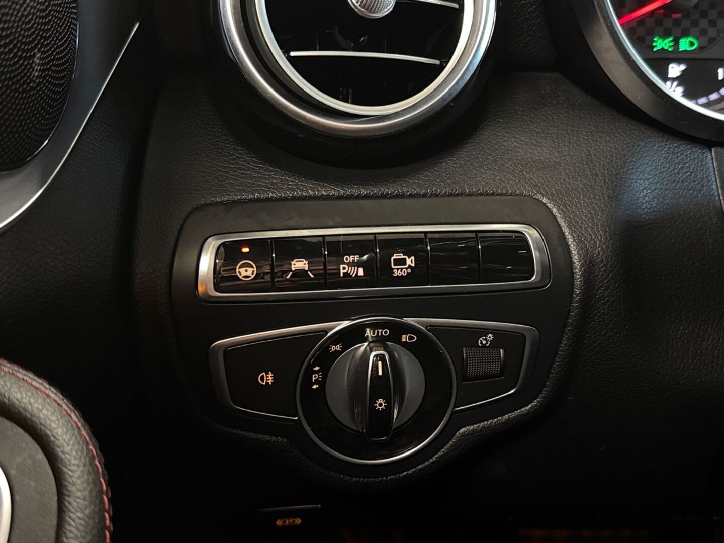 MERCEDES-BENZ C 43 AMG 2016