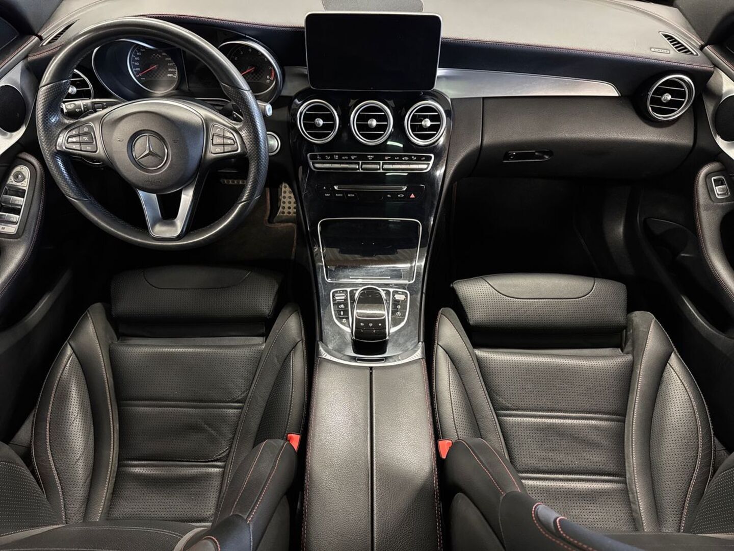 MERCEDES-BENZ C 43 AMG 2016