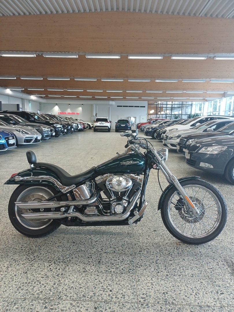HARLEY-DAVIDSON Softail 2000