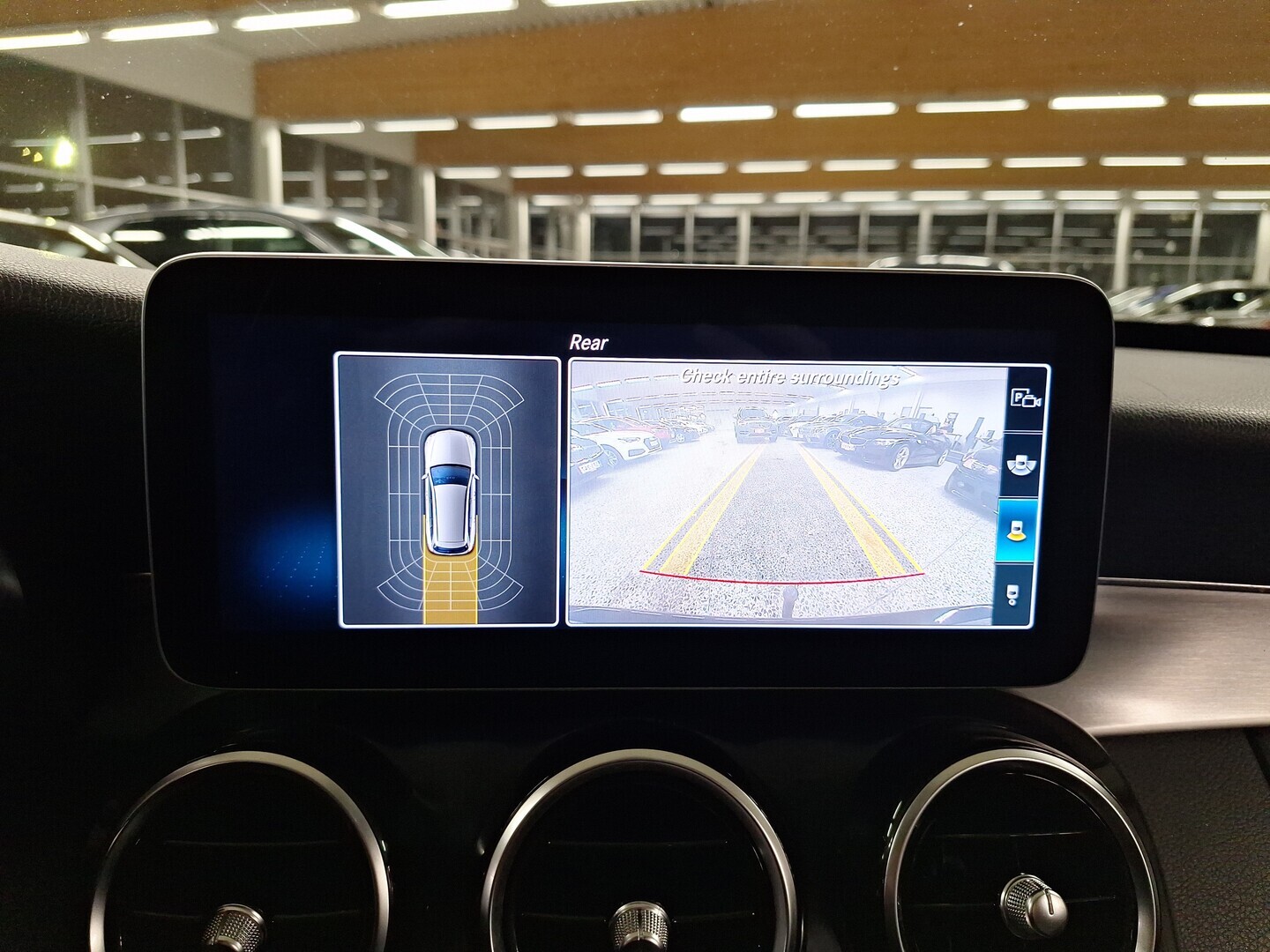 MERCEDES-BENZ C 2020