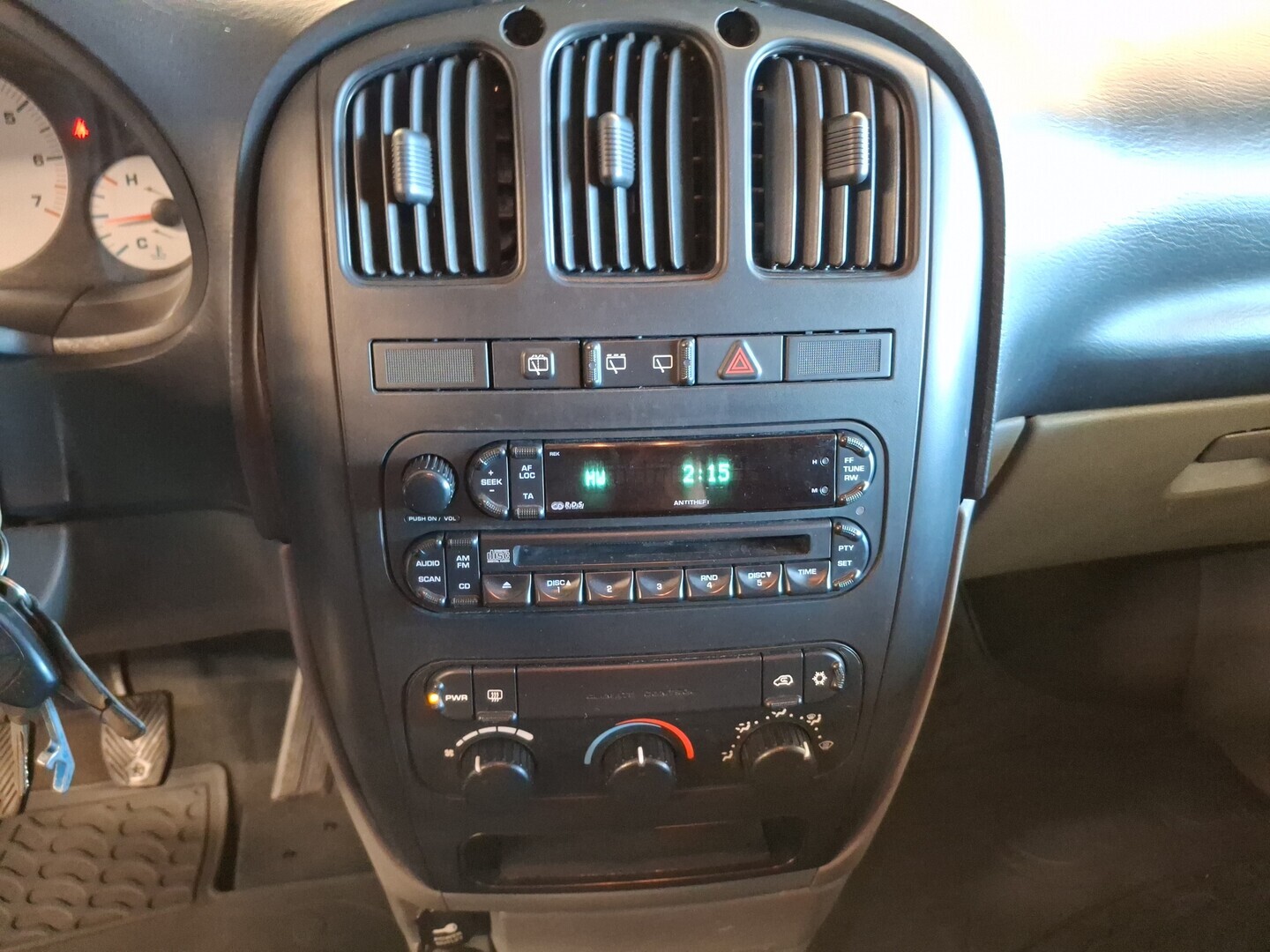 CHRYSLER Voyager 2005