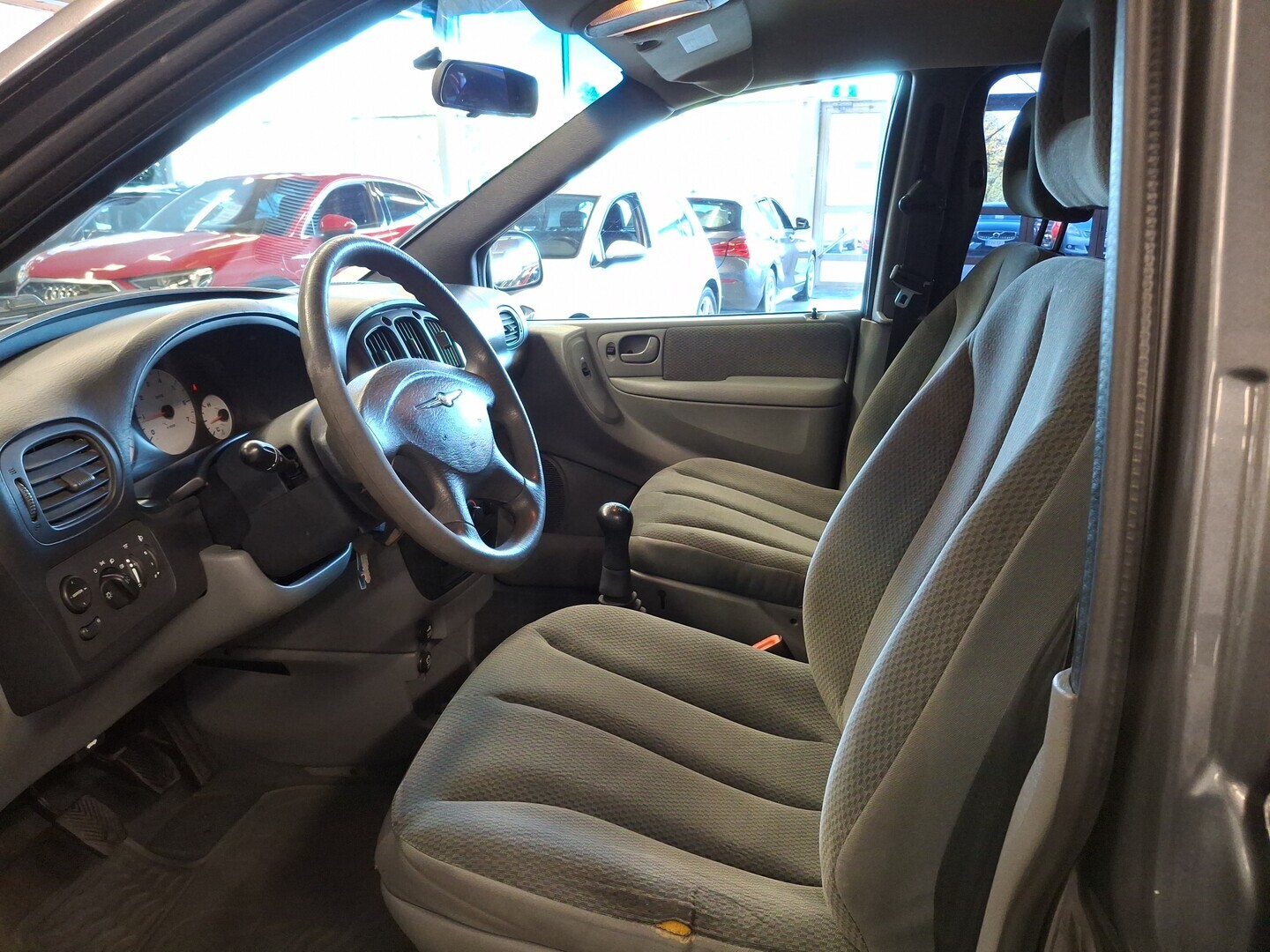 CHRYSLER Voyager 2005