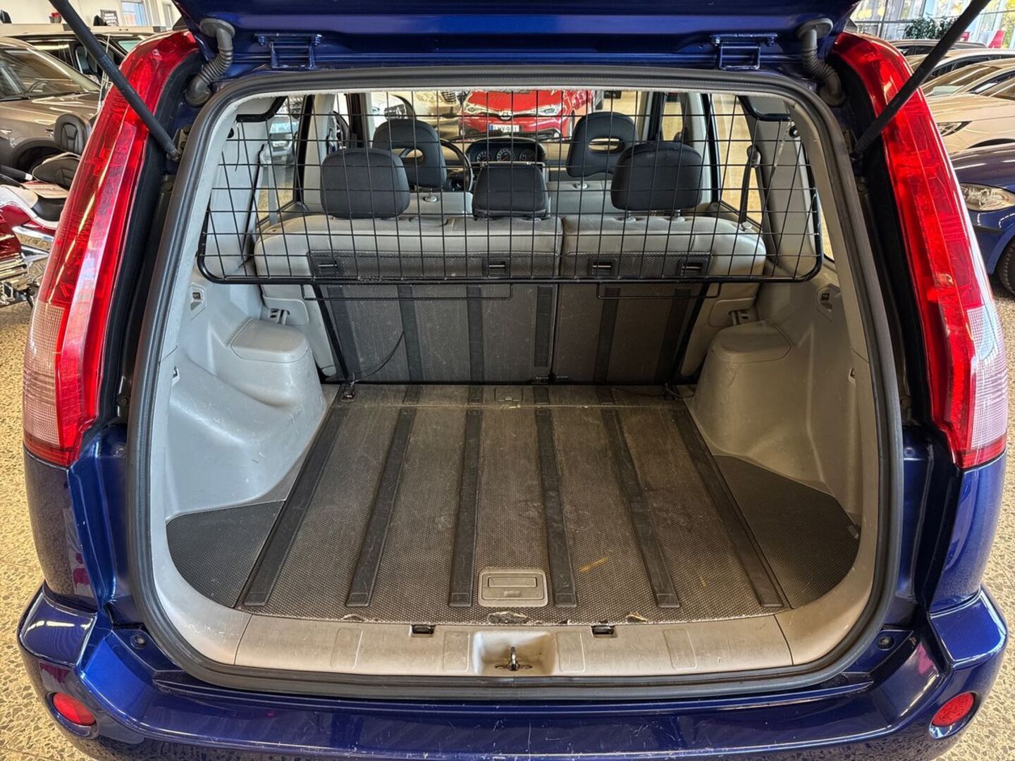 NISSAN X-TRAIL 11