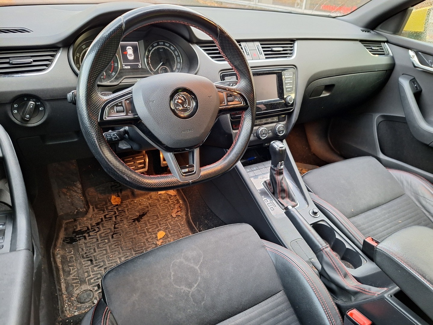 SKODA Octavia 2015