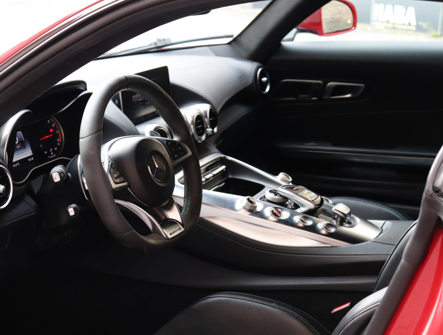 MERCEDES-BENZ AMG GT S 2015