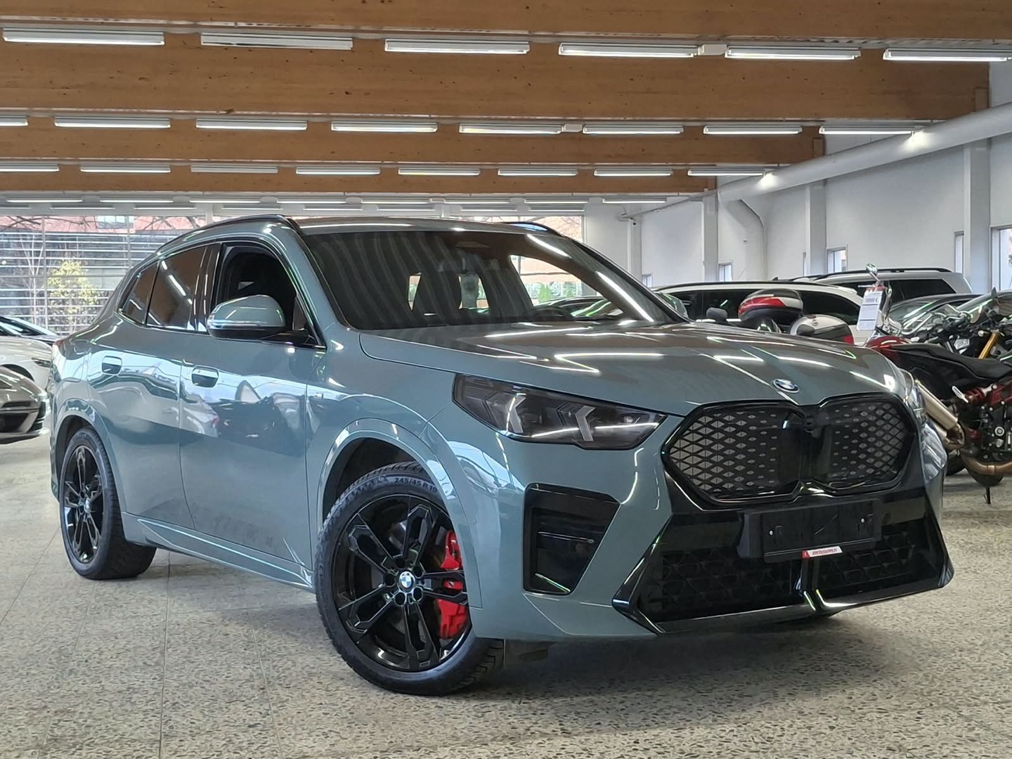 BMW iX2 2025