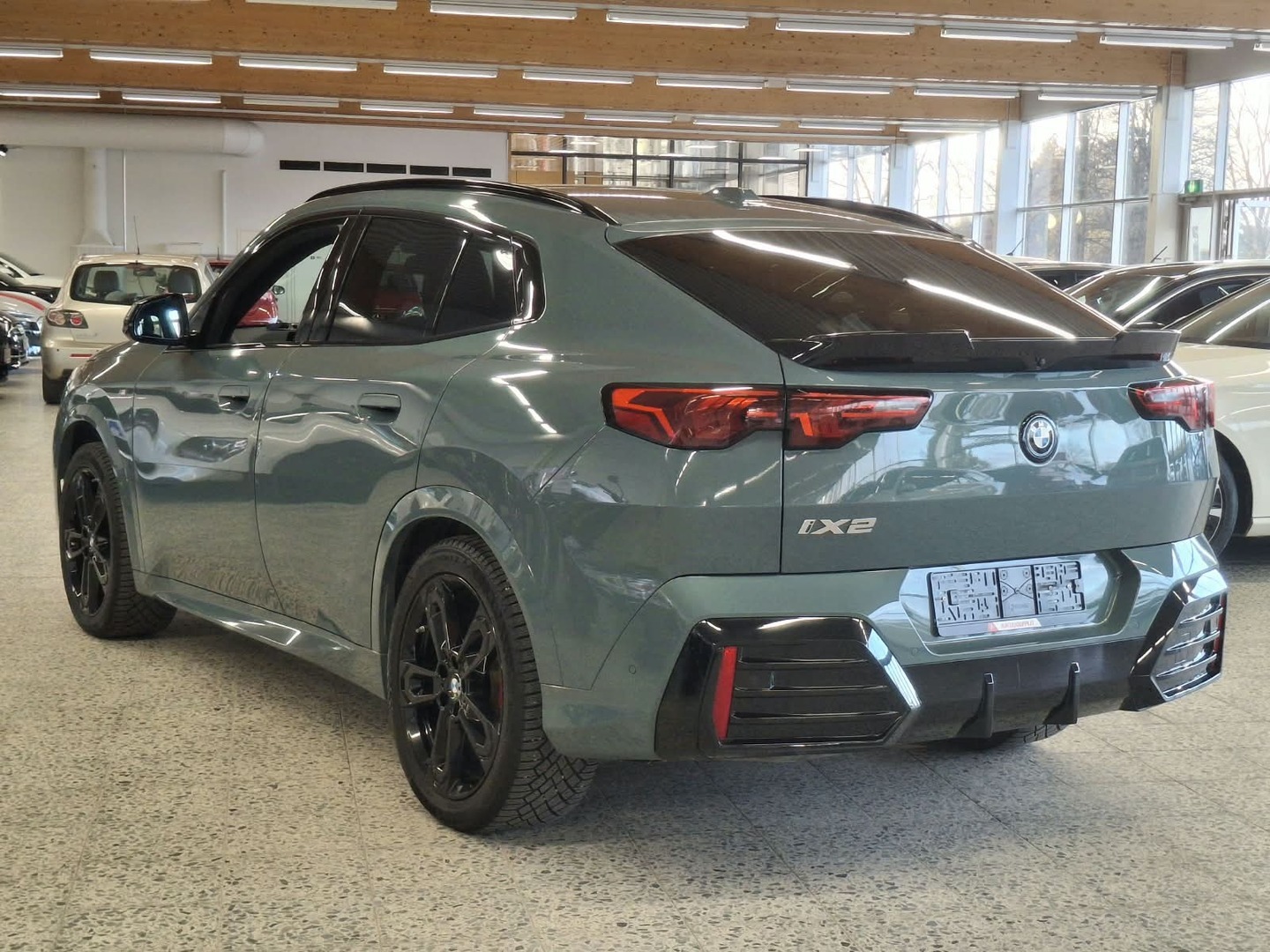 BMW iX2 2025