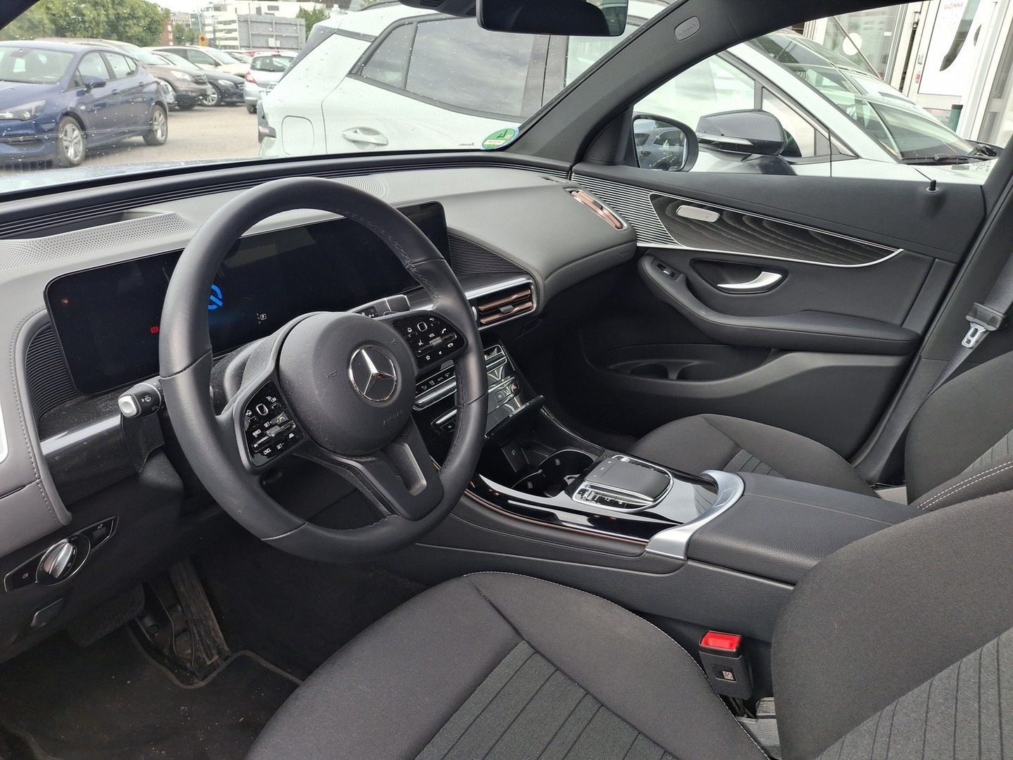 MERCEDES-BENZ EQC 2023