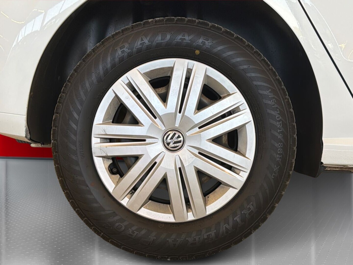 VOLKSWAGEN Polo 2017