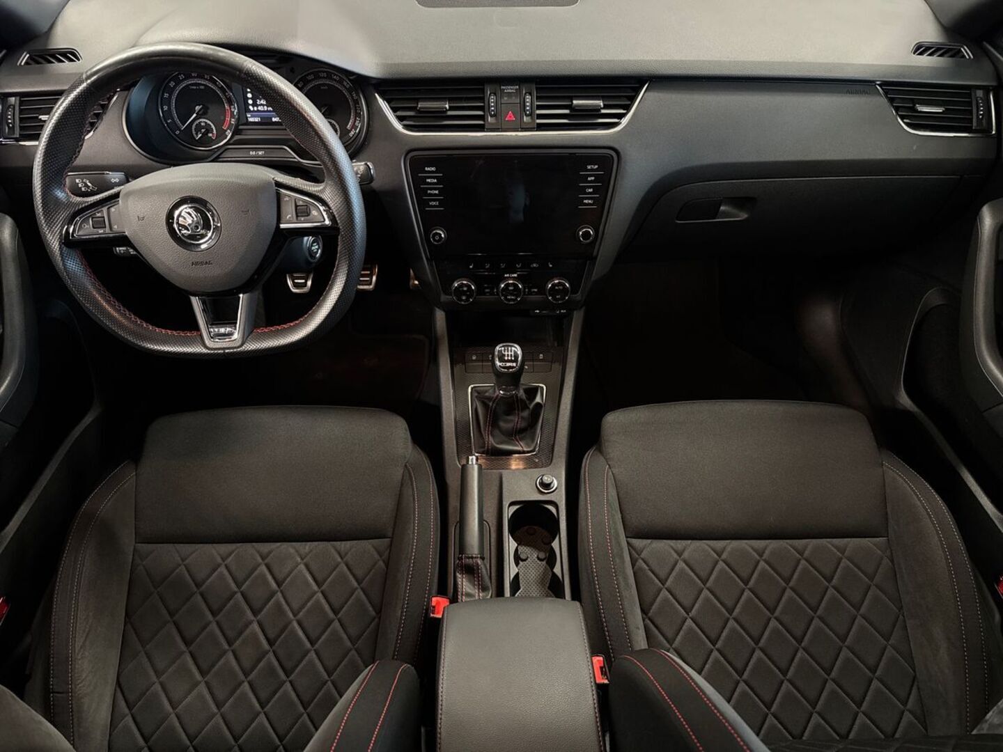 SKODA Octavia 27