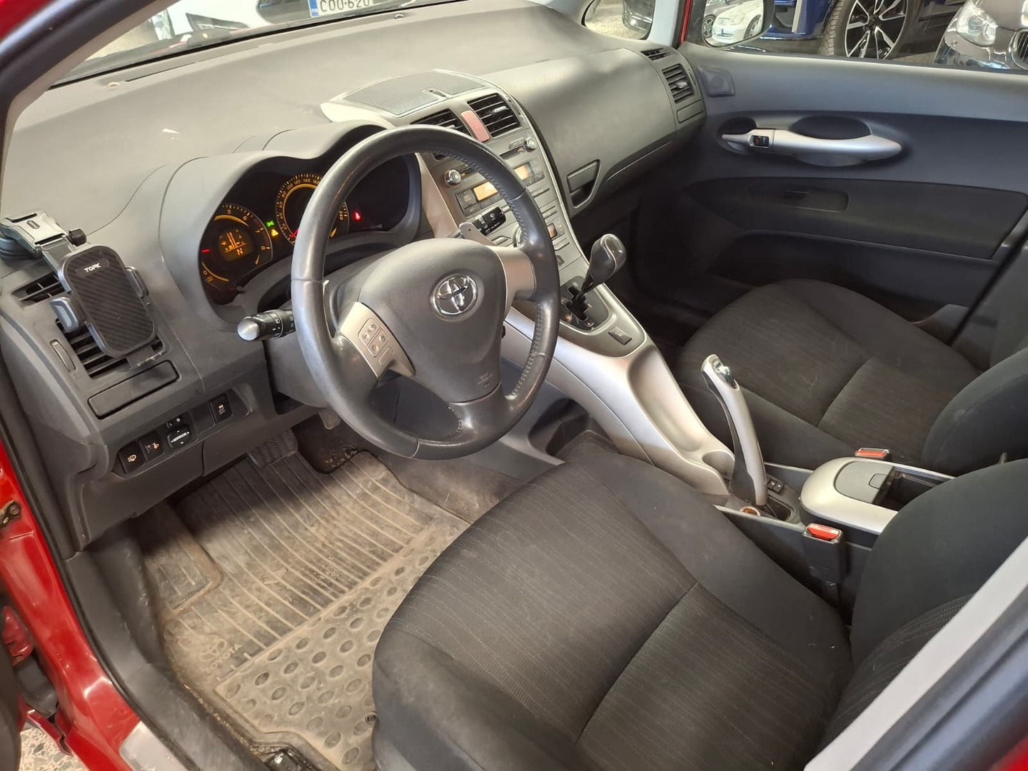 TOYOTA Auris 2007