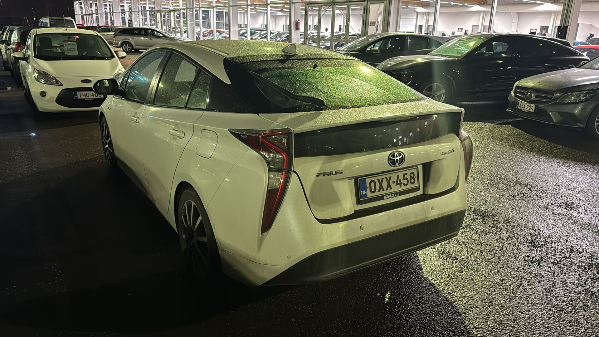 TOYOTA Prius 2017