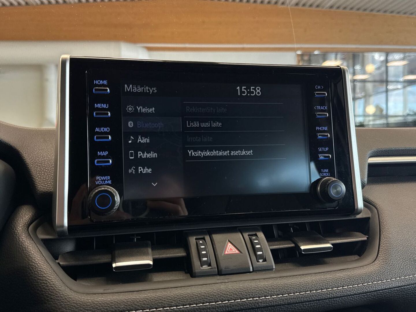 TOYOTA RAV4 2021