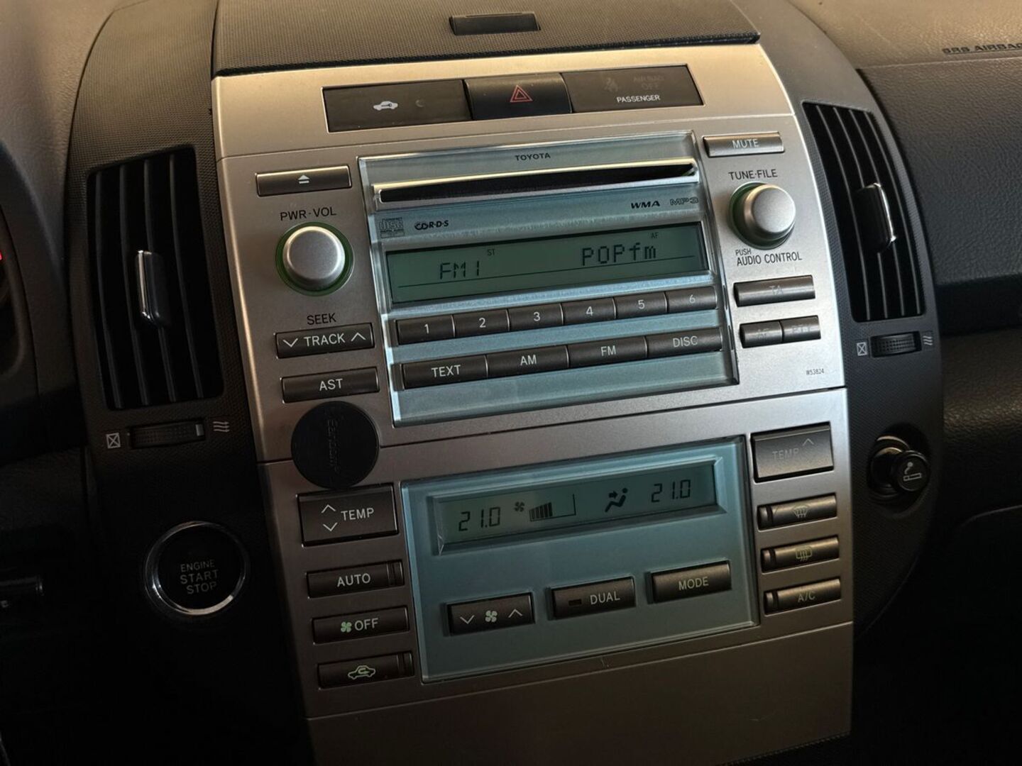 TOYOTA Corolla Verso 2008