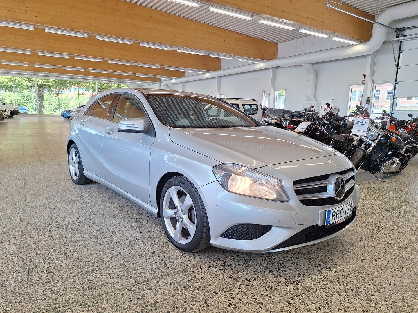 MERCEDES-BENZ A 2013
