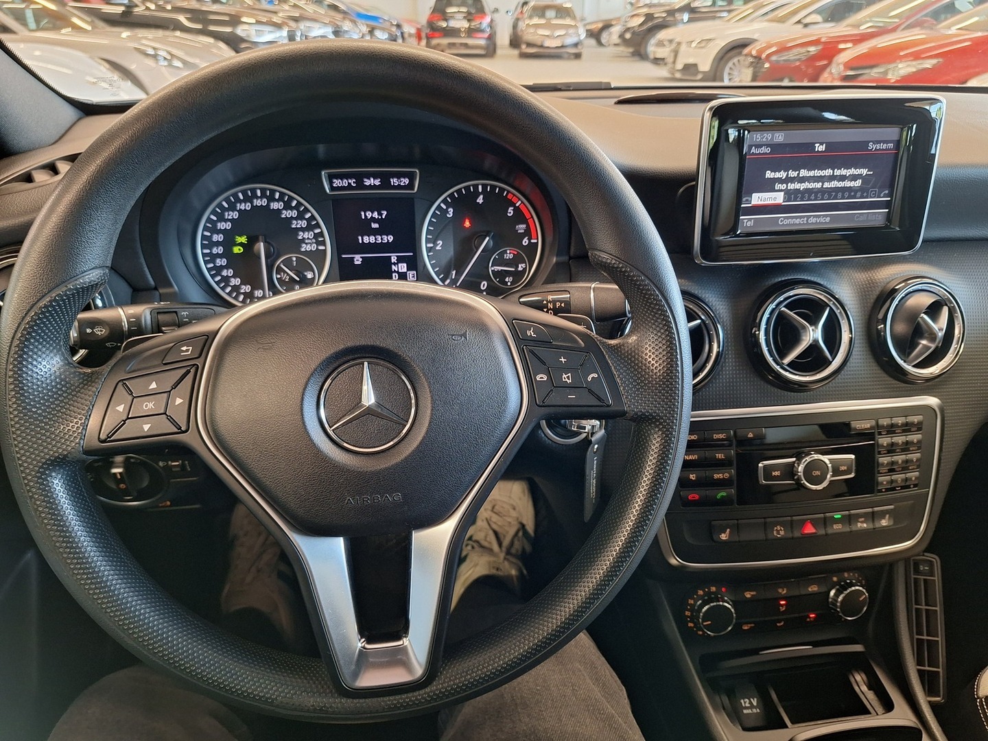 MERCEDES-BENZ A 2013