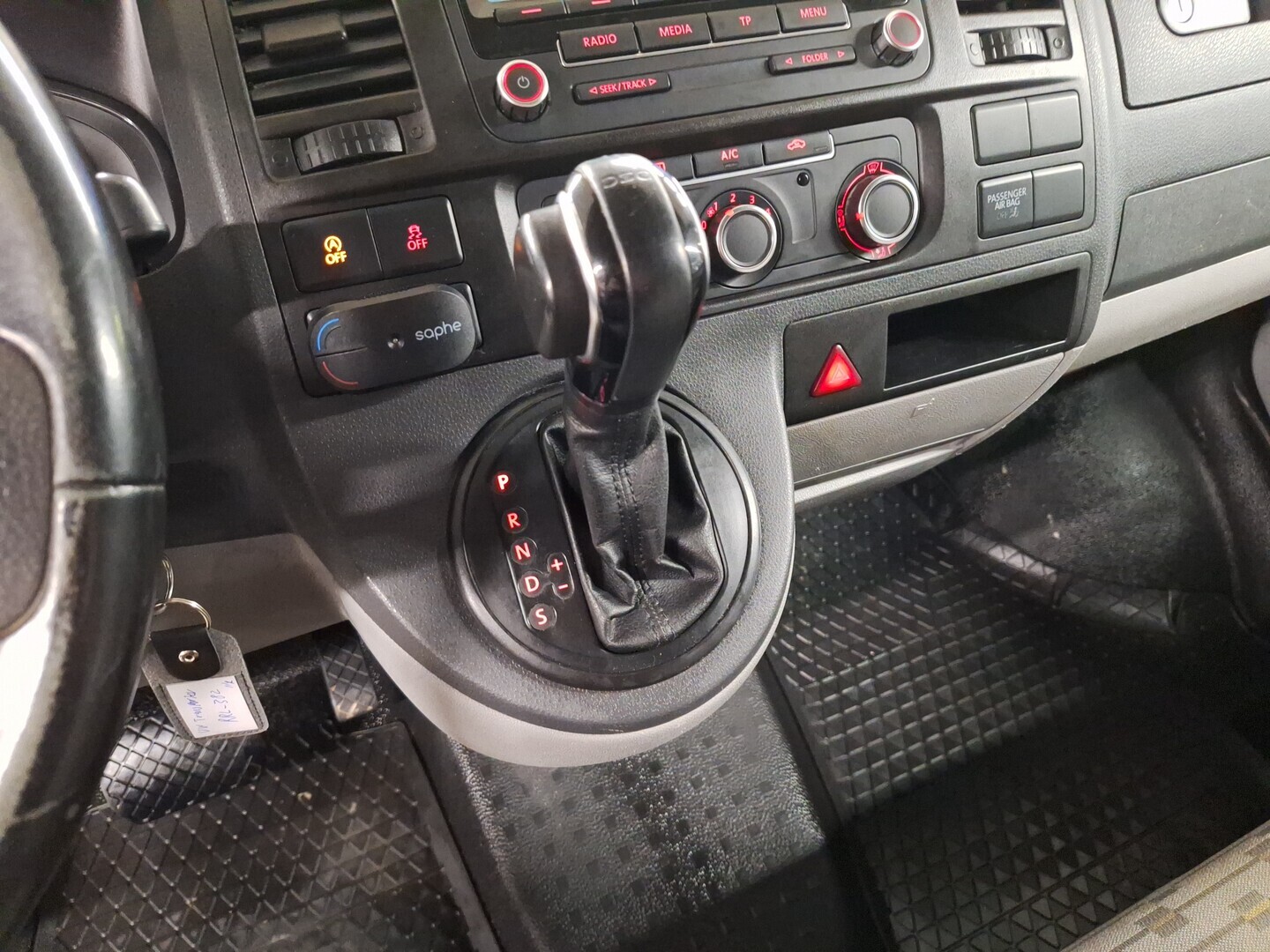 VOLKSWAGEN Transporter 2013