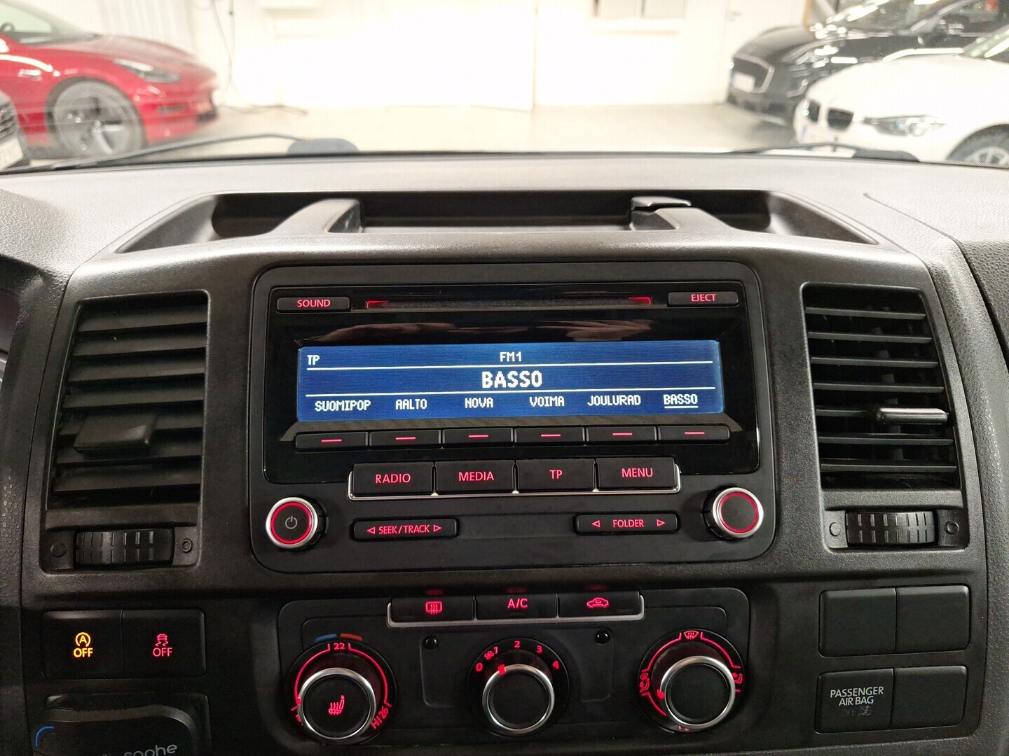 VOLKSWAGEN Transporter 2013