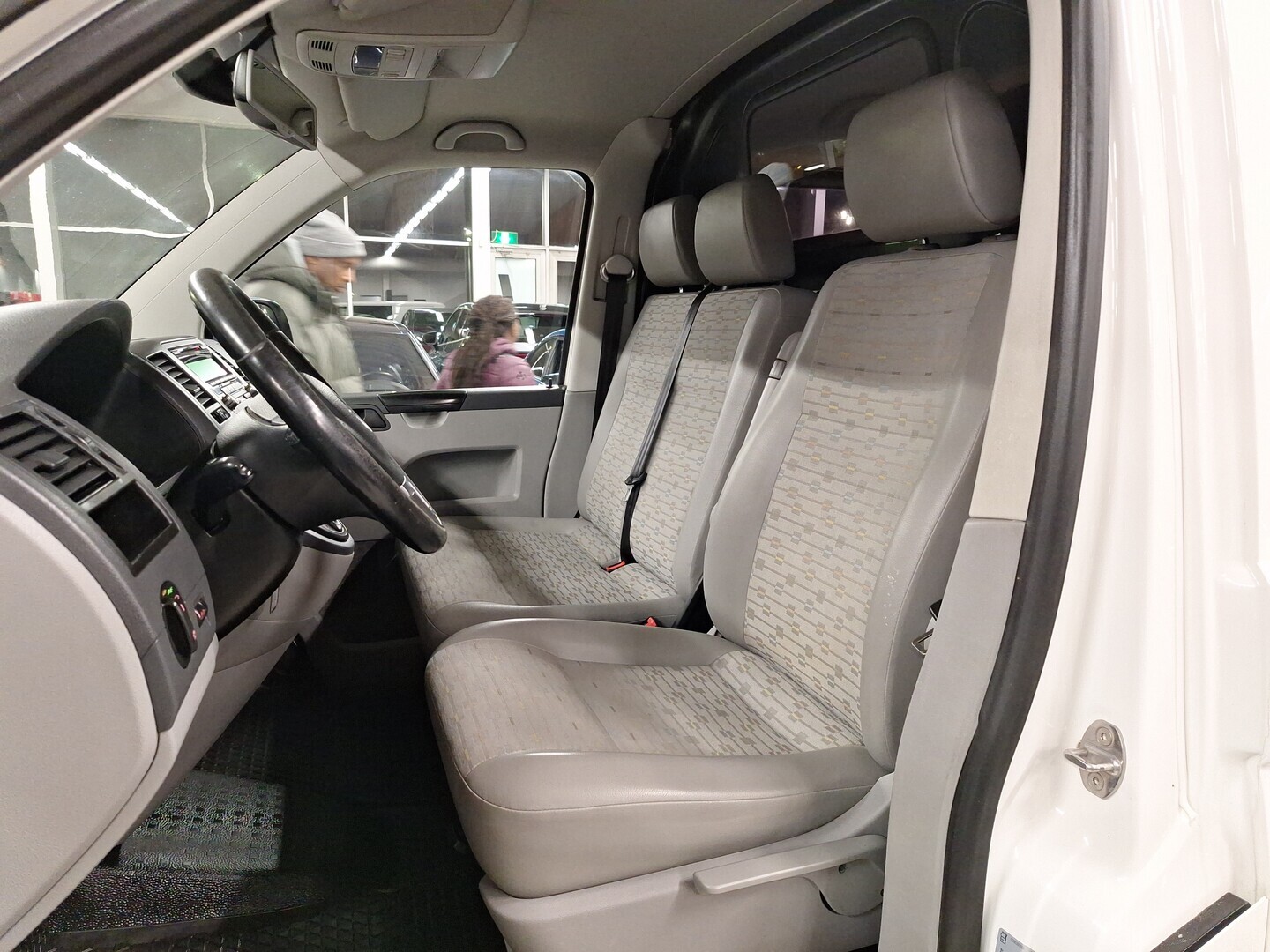 VOLKSWAGEN Transporter 2013