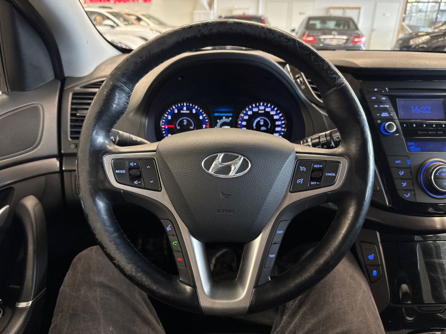 HYUNDAI i40 Wagon 15