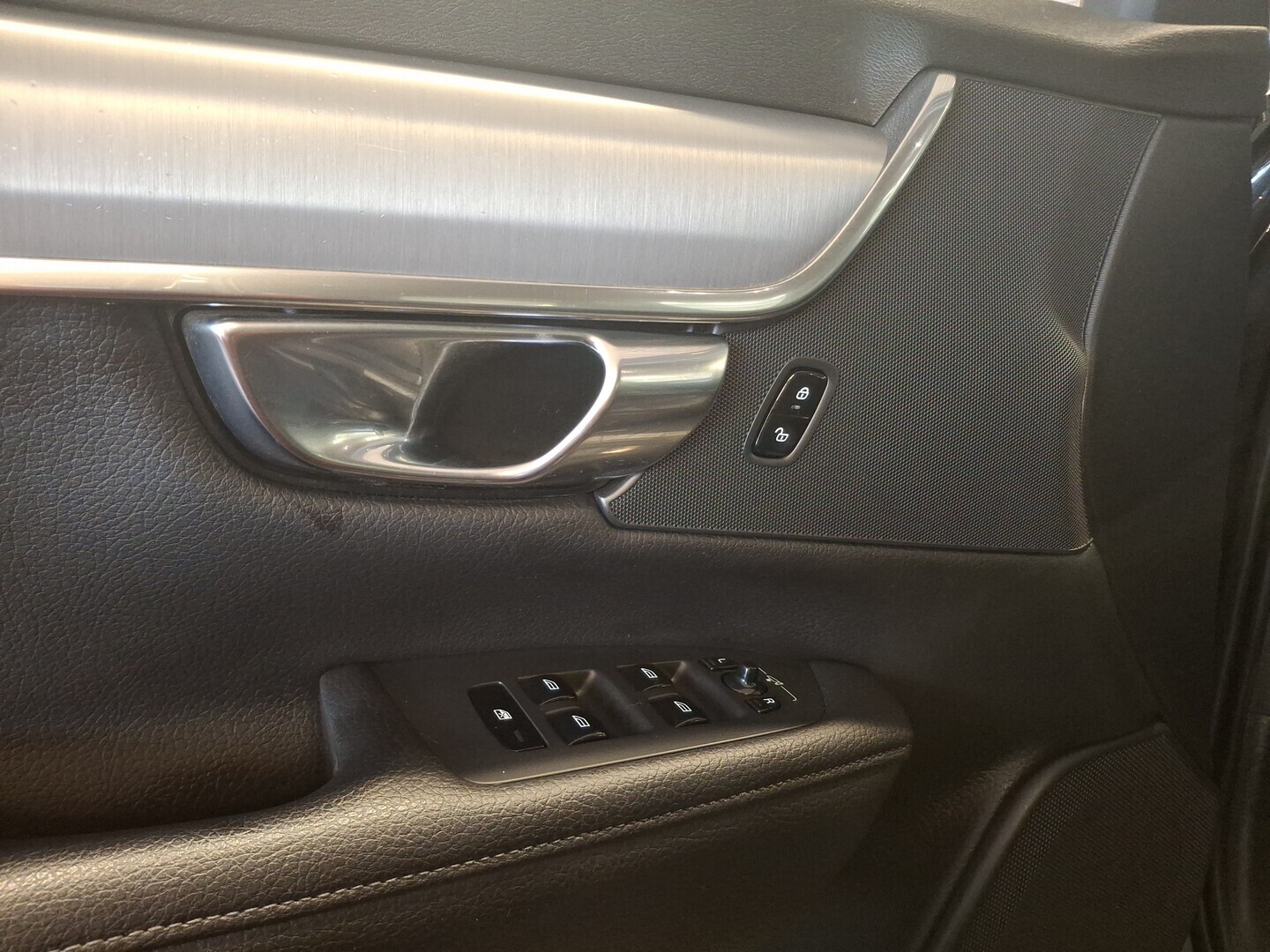 VOLVO V90 2017
