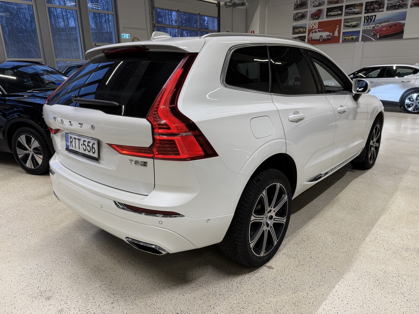 VOLVO XC60 2018