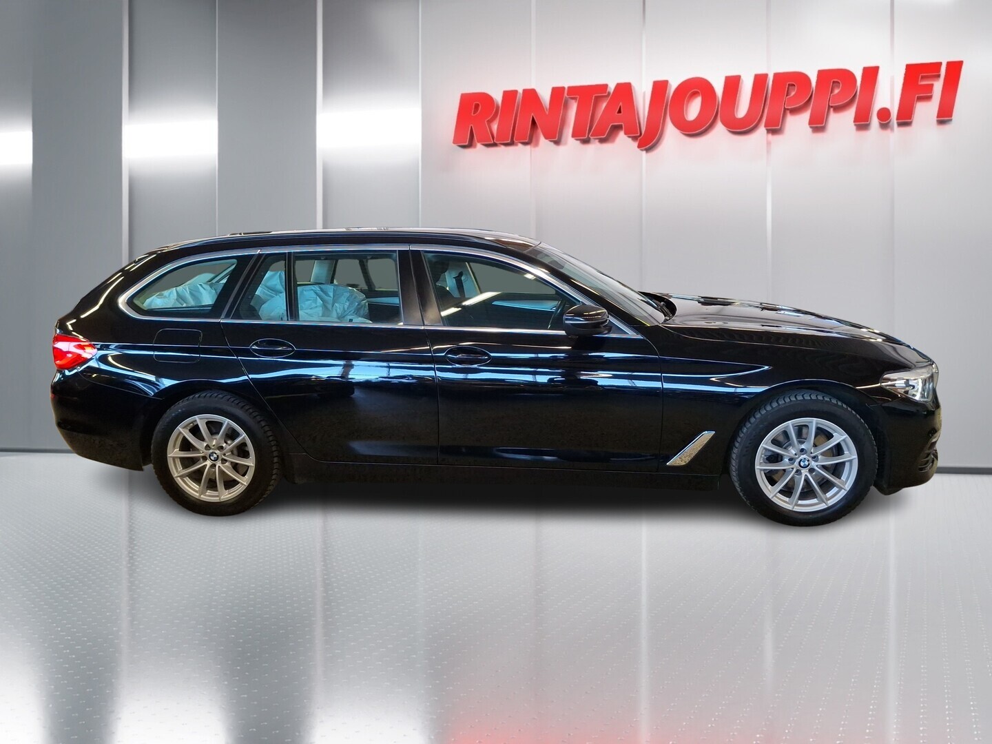 BMW 520 2019