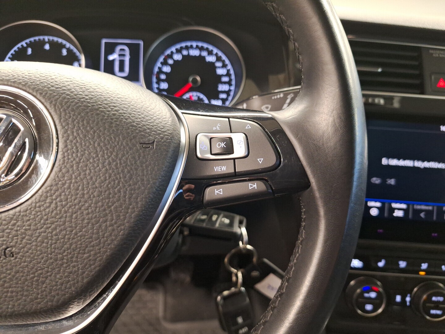 VOLKSWAGEN Golf 2019