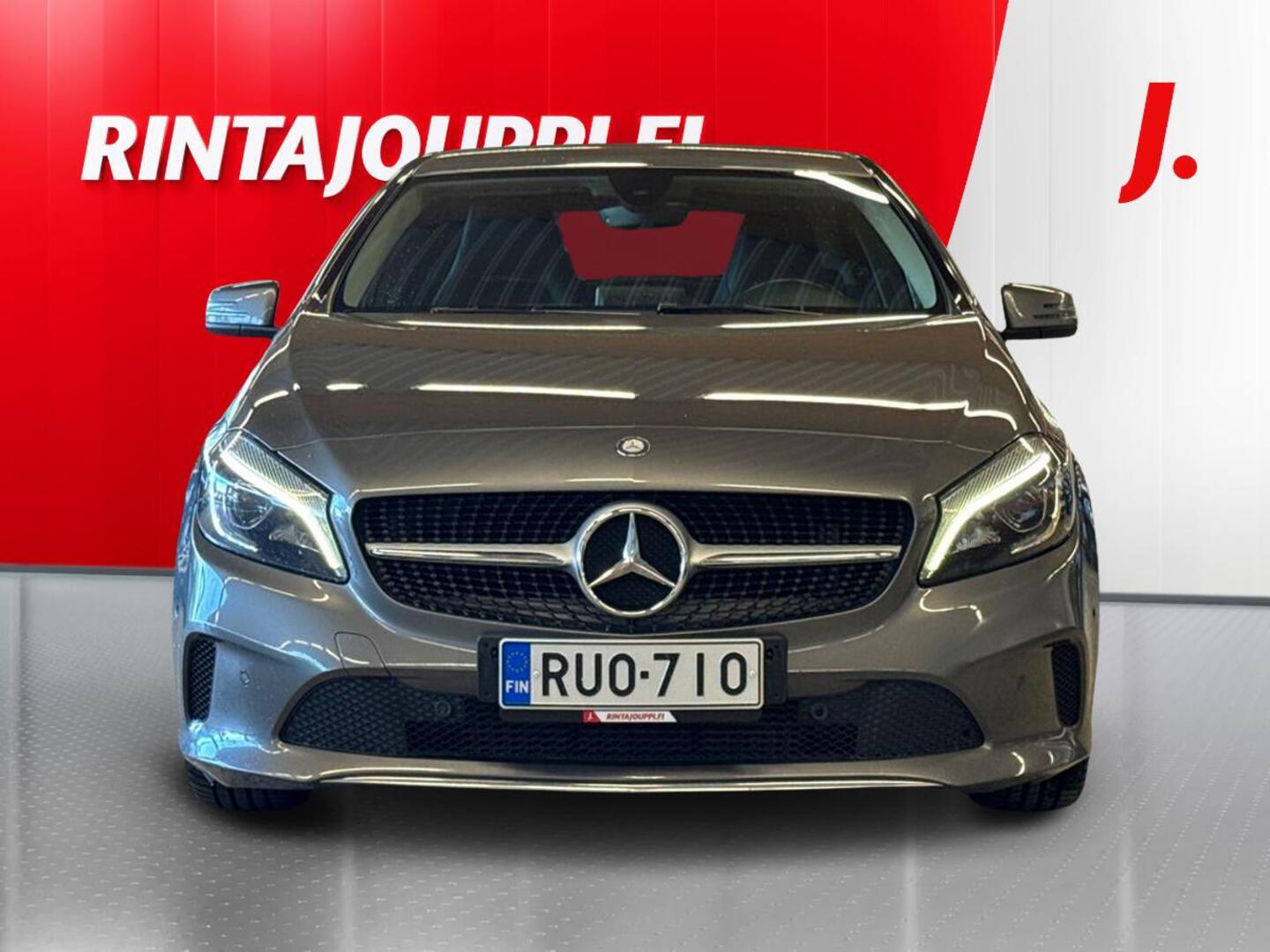 MERCEDES-BENZ A 2017