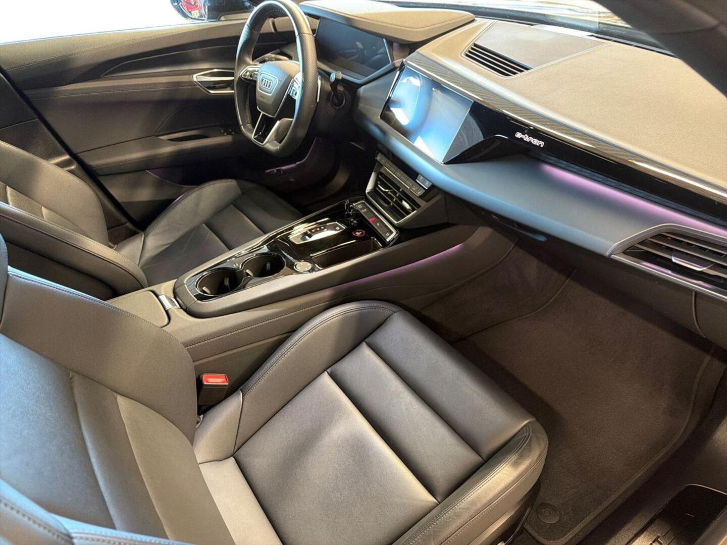 AUDI e-tron GT 2022