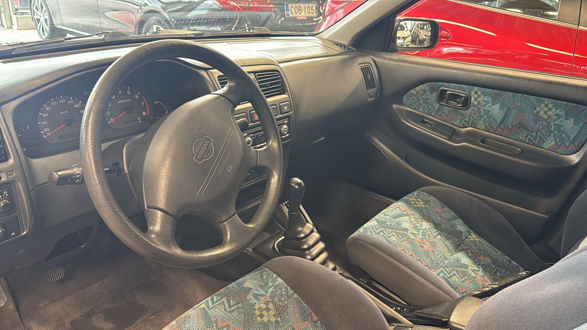 NISSAN Almera 1999