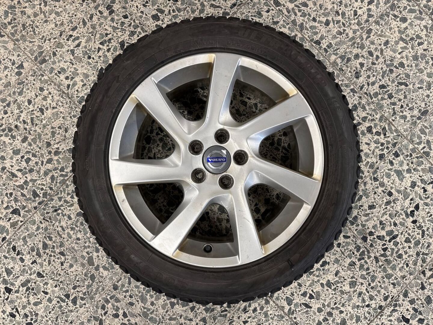 VOLVO V70 31
