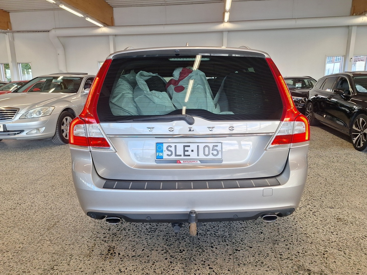 VOLVO V70 2014