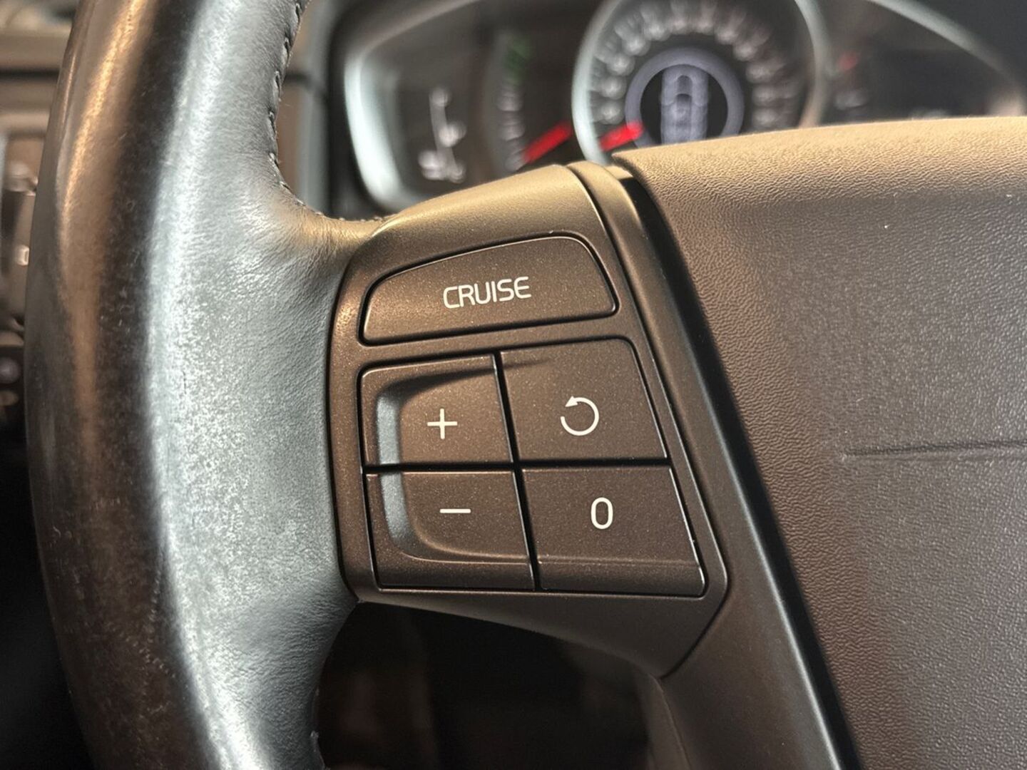 VOLVO XC70 2014