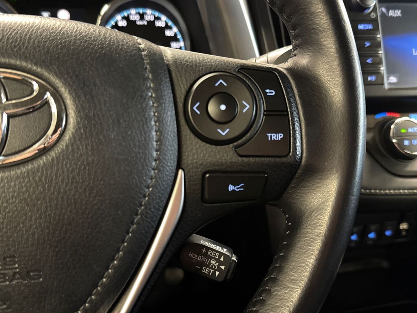 TOYOTA RAV4 2016
