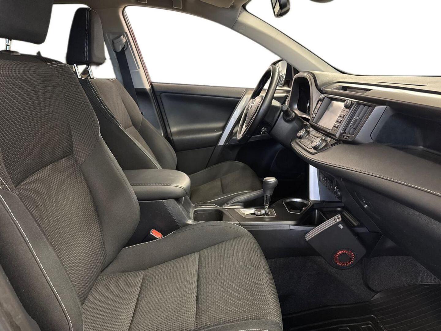 TOYOTA RAV4 2016