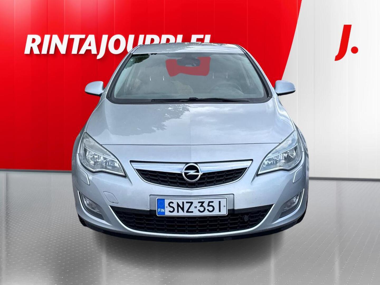 OPEL Astra 2010