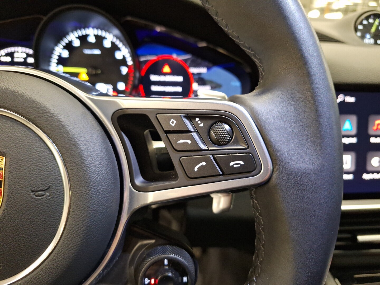 PORSCHE Cayenne 2022