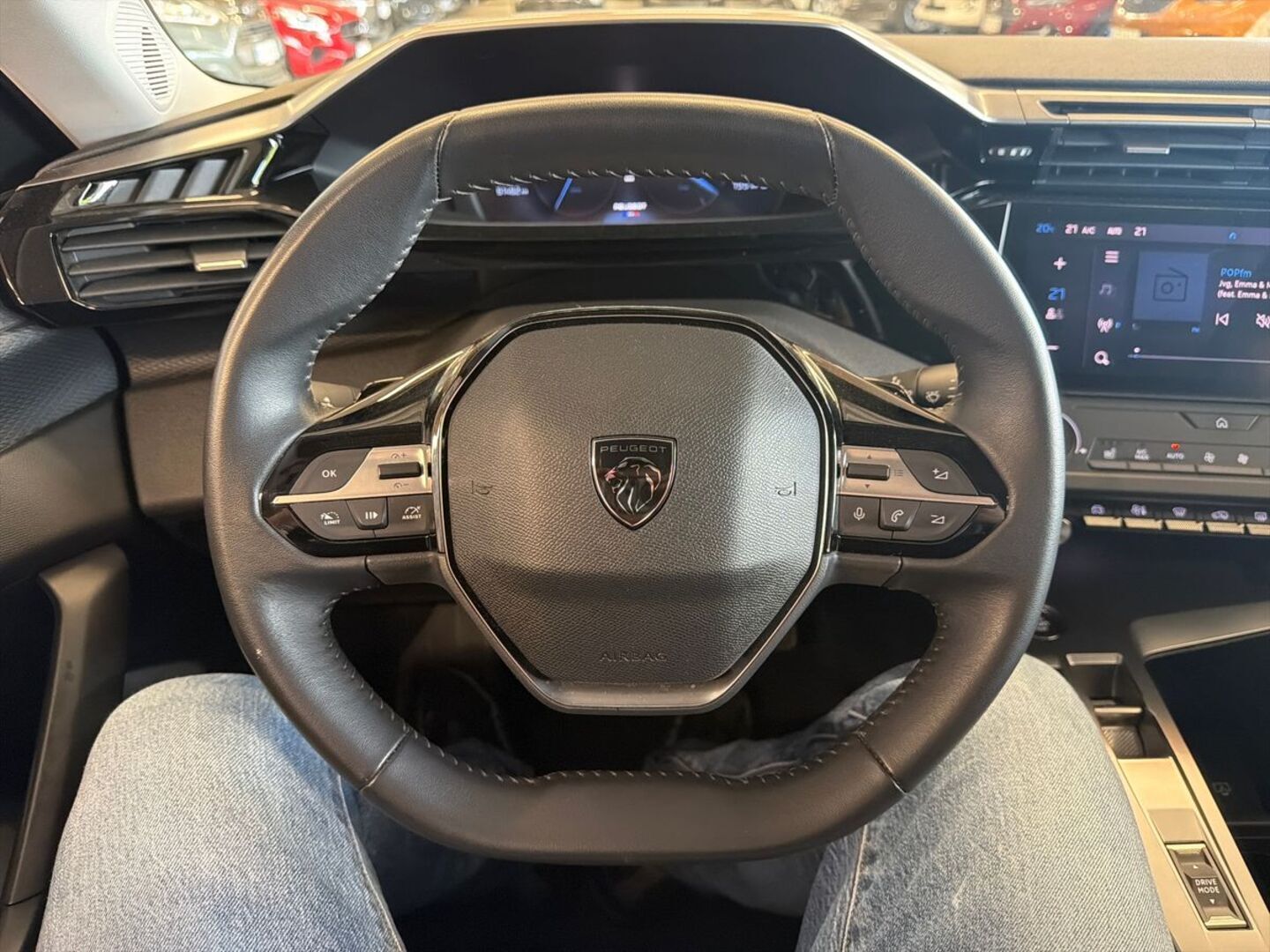 PEUGEOT 308 12
