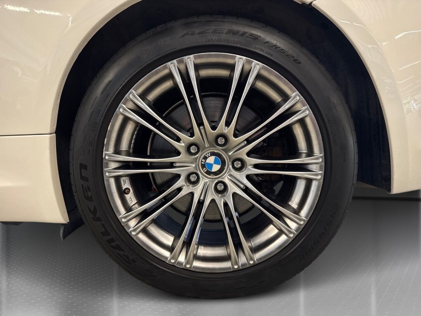 BMW 650 2008